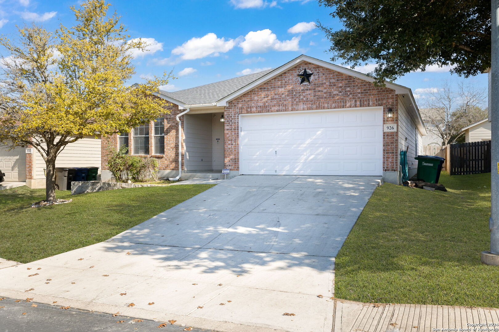 926 Magnolia Summit San Antonio TX 78251