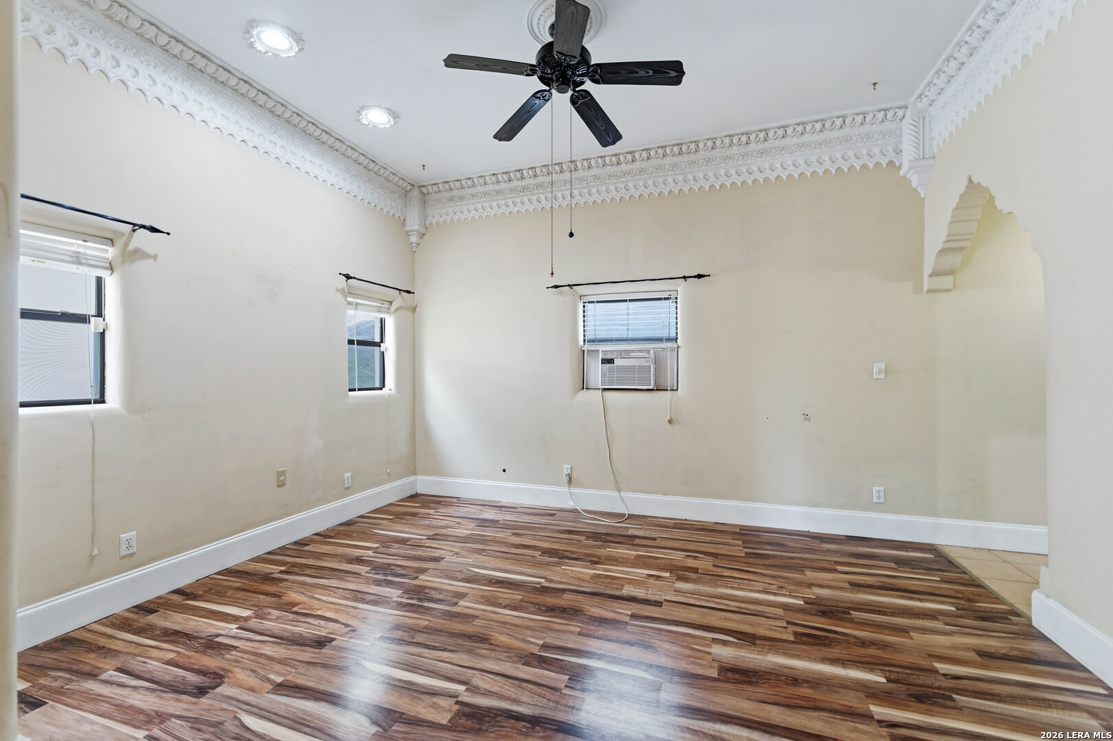 1221 Encino Drive Pleasanton TX 78064