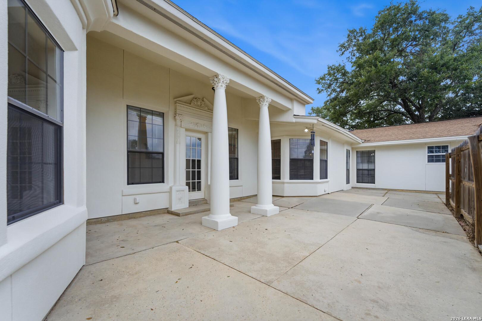 1221 Encino Drive Pleasanton TX 78064