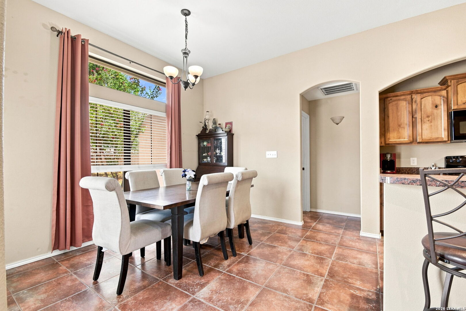 314 Yorktown Pleasanton TX 78064