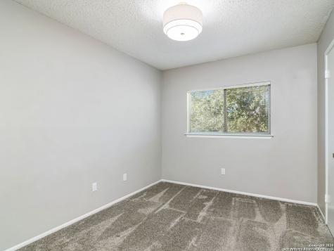 16563 Drum Oak San Antonio TX 78232