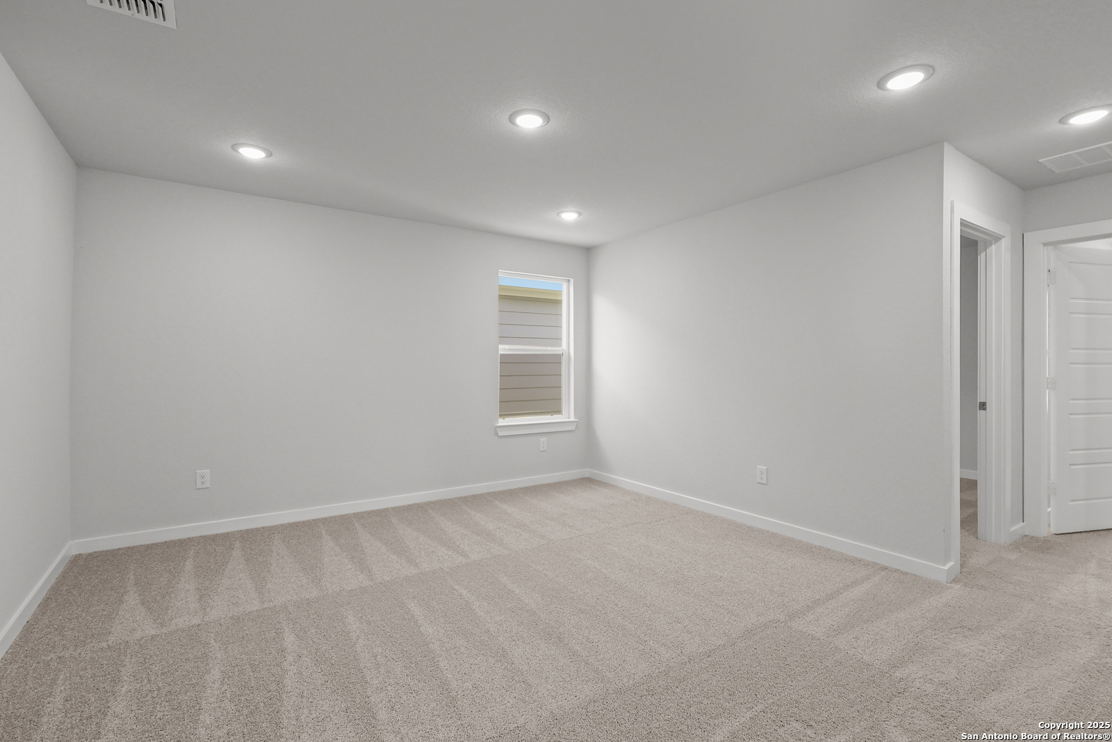 6523 Bufflehead Bend Leon Valley TX 78240