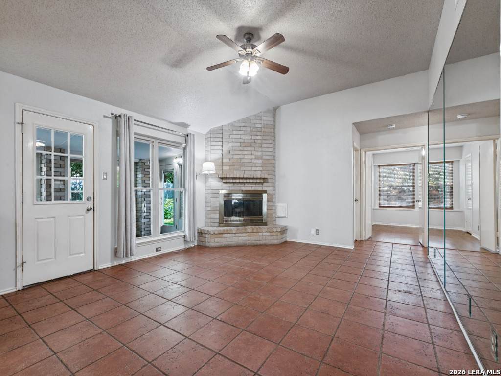6706 Secession San Antonio TX 78240
