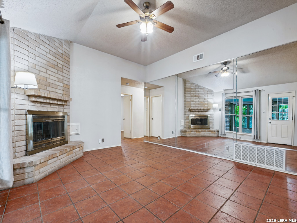6706 Secession San Antonio TX 78240