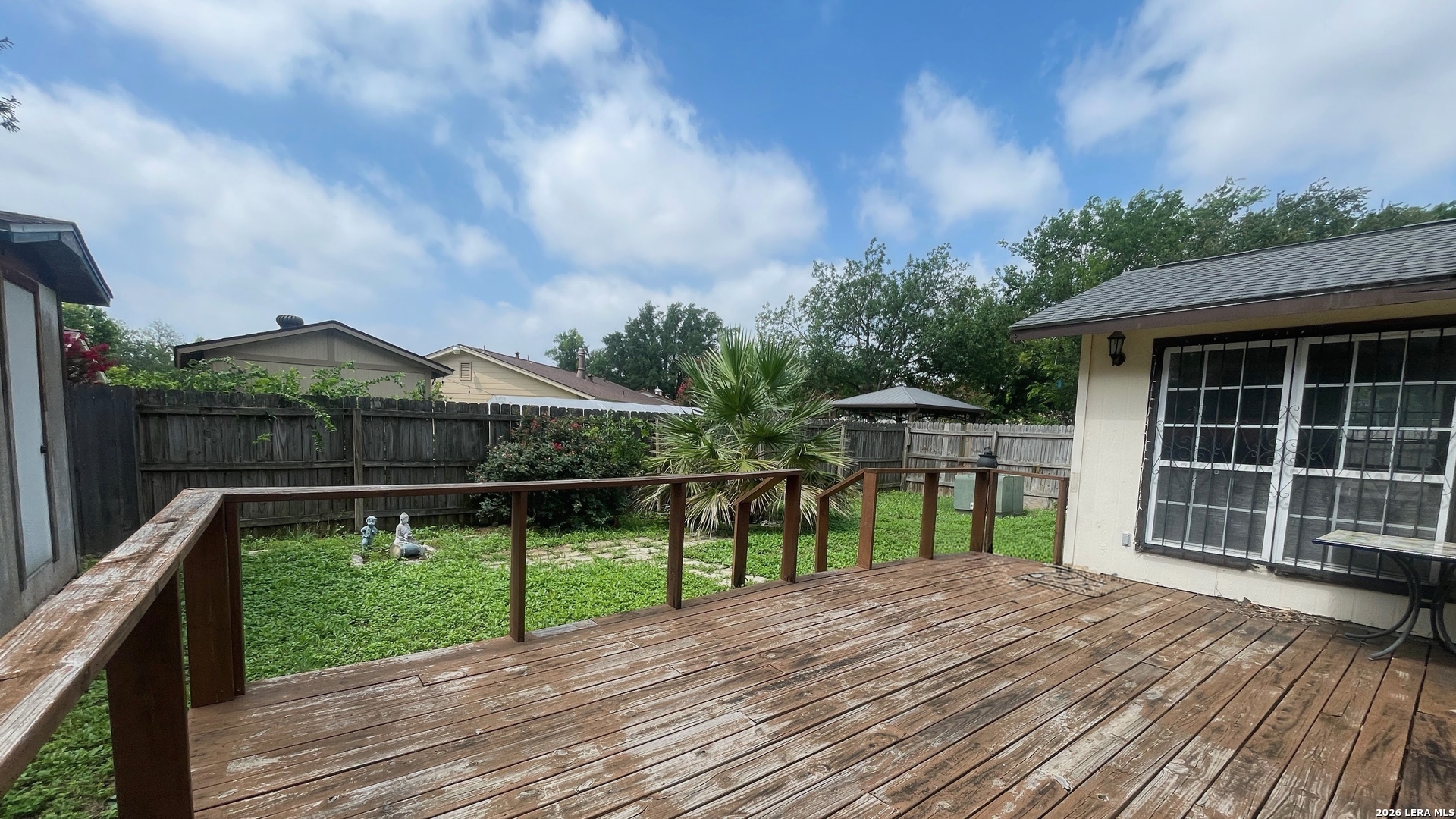 9334 Cliff Way Street San Antonio TX 78250