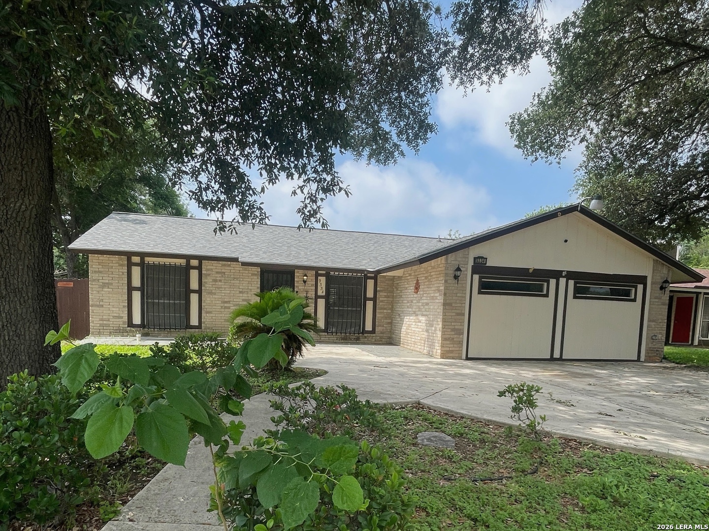 9334 Cliff Way Street San Antonio TX 78250
