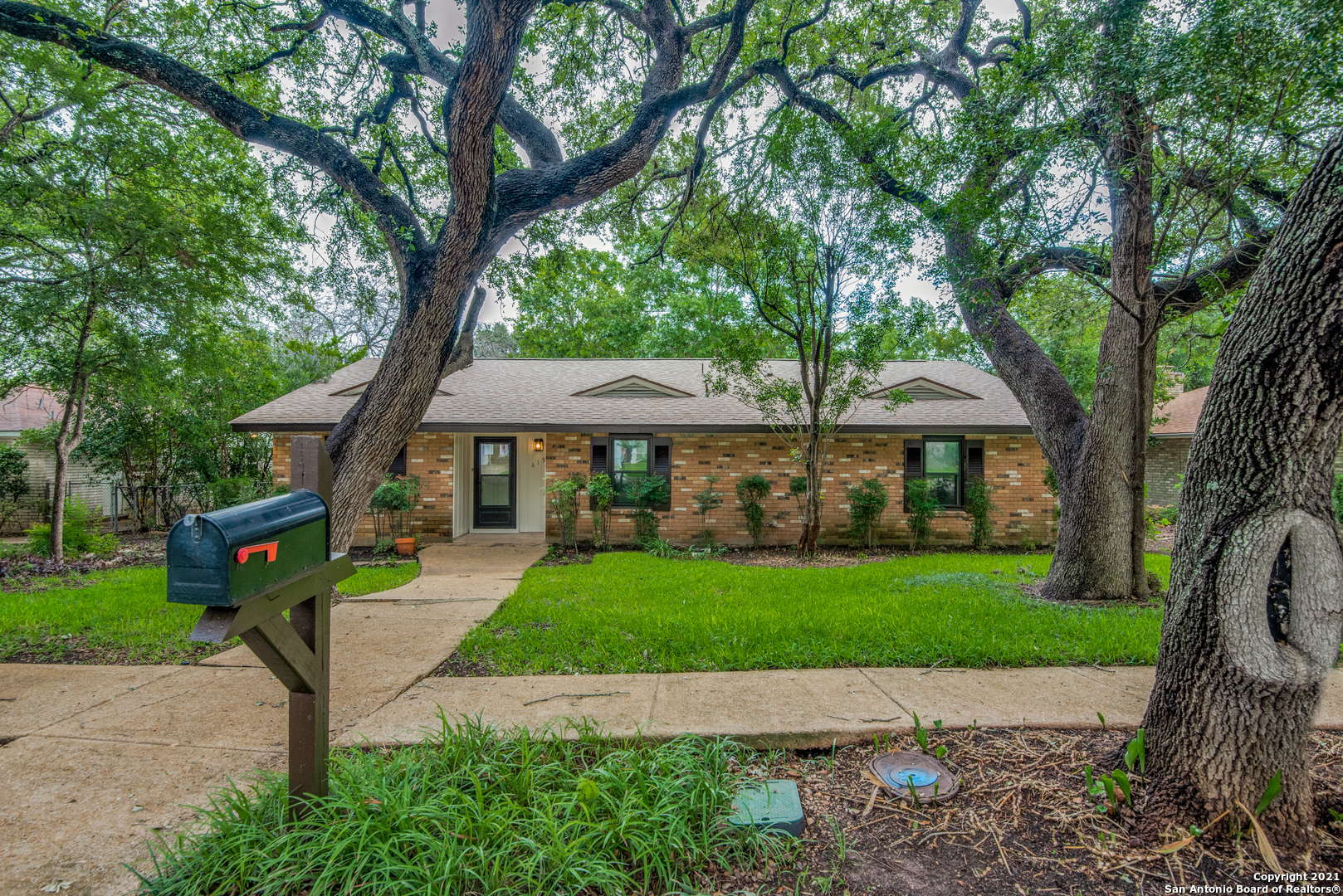 619 Briar Oak Street San Antonio TX 78216