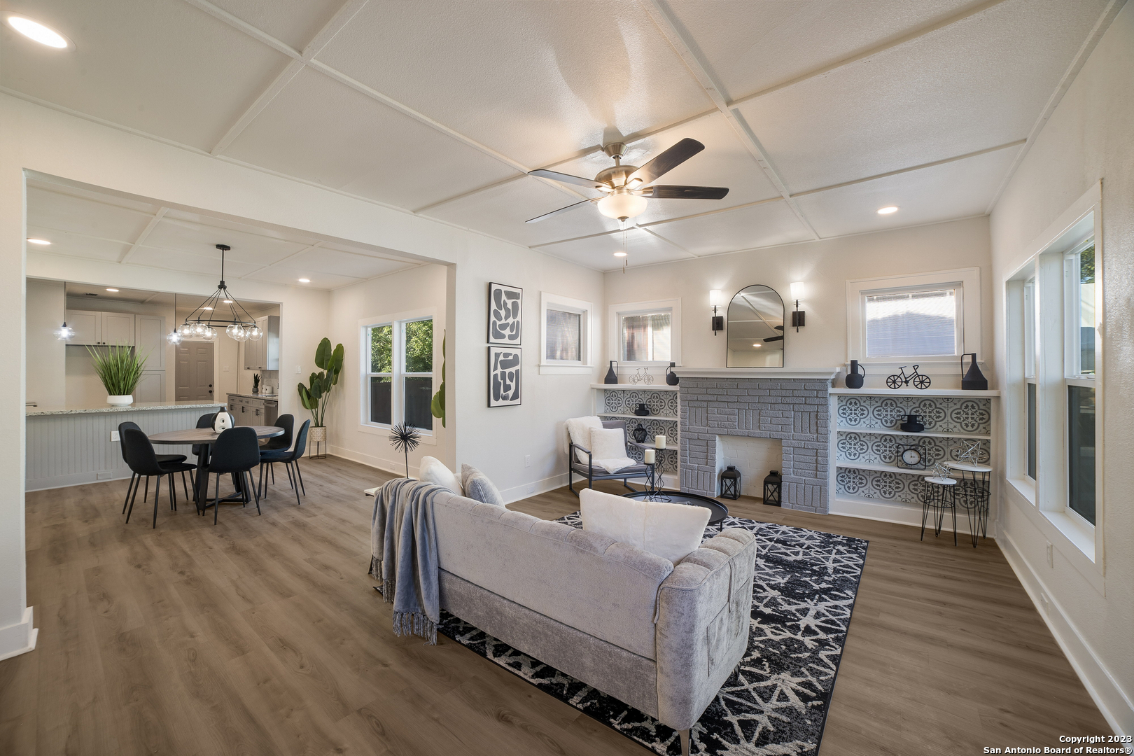 510 W Mistletoe Avenue San Antonio TX 78212