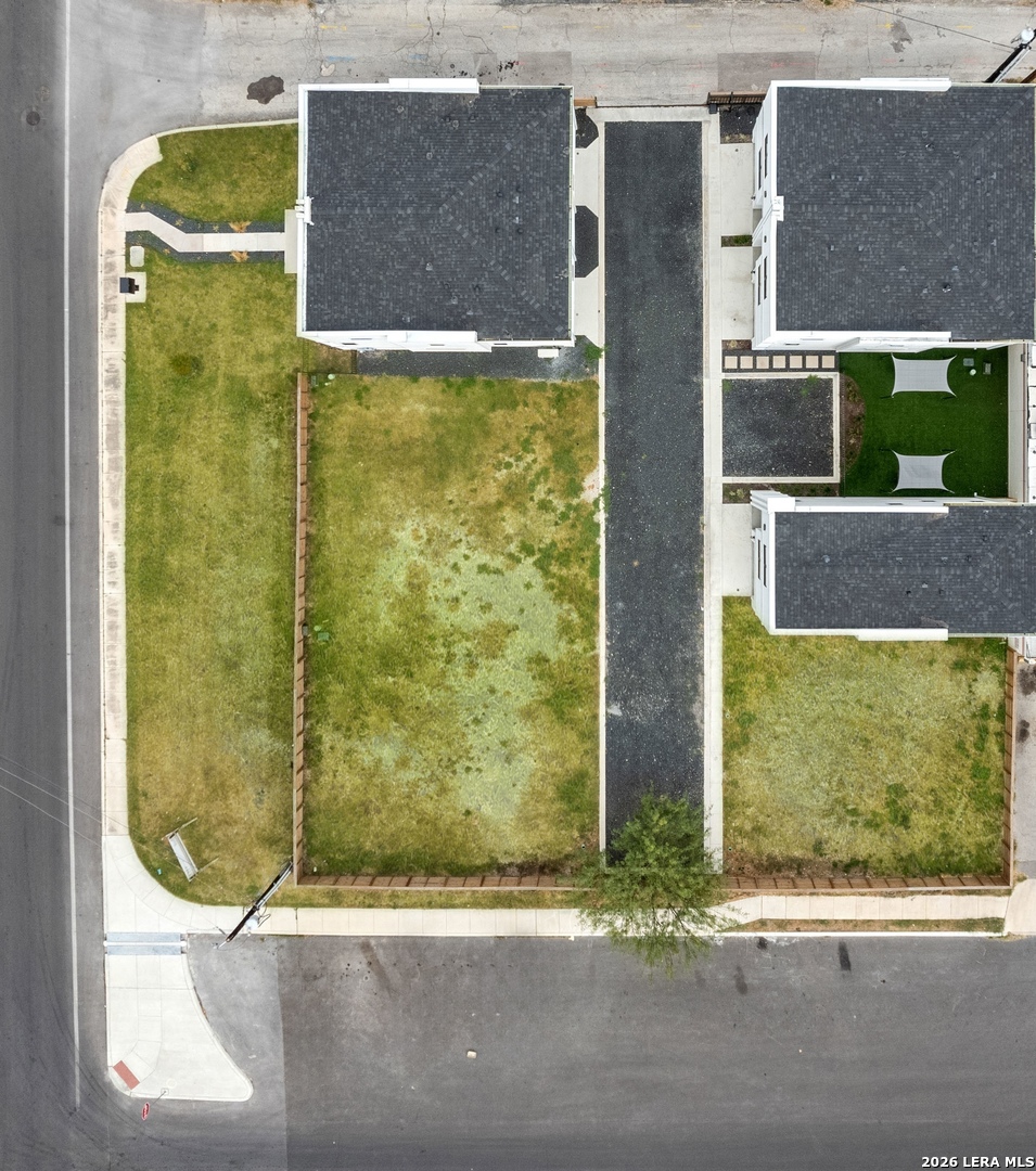 3204 N Elmendorf San Antonio TX 78201
