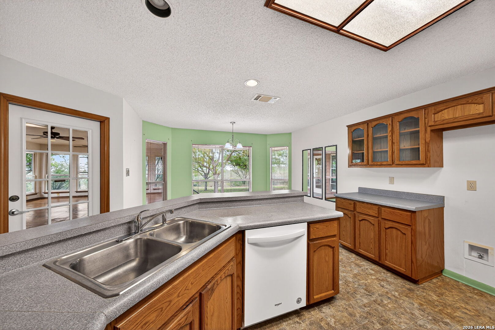 418 County Road 574 Castroville TX 78009