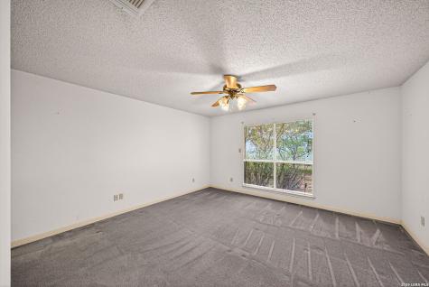 418 County Road 574 Castroville TX 78009