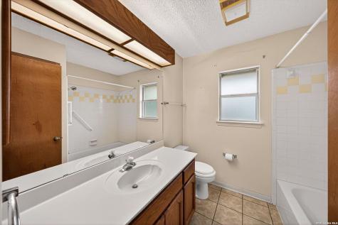 418 County Road 574 Castroville TX 78009