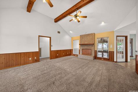 418 County Road 574 Castroville TX 78009