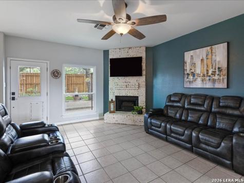 9049 Sarasota Woods San Antonio TX 78250