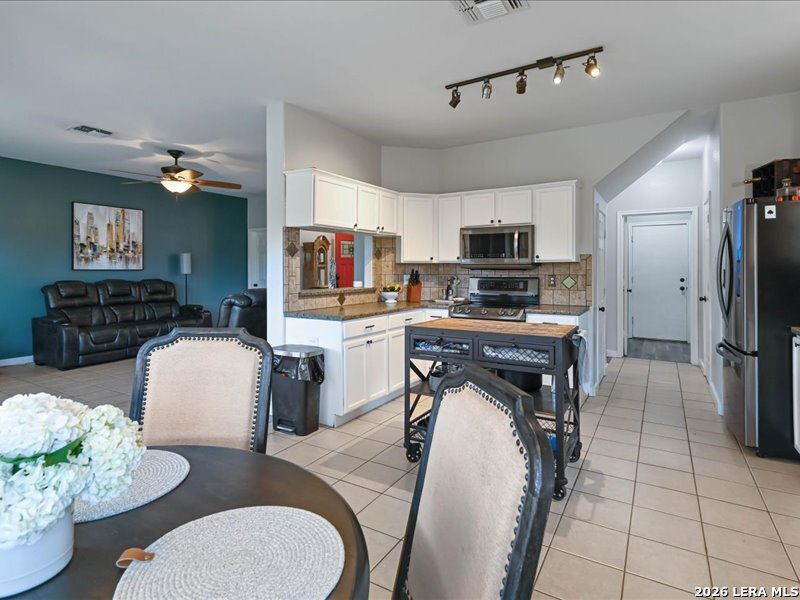 9049 Sarasota Woods San Antonio TX 78250