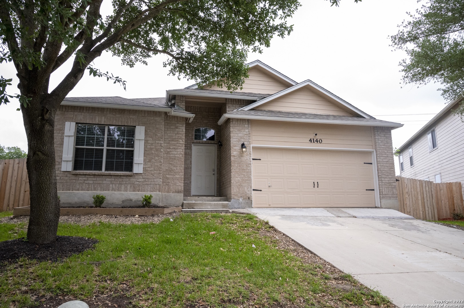 4140 Whisper Point Schertz TX 78108