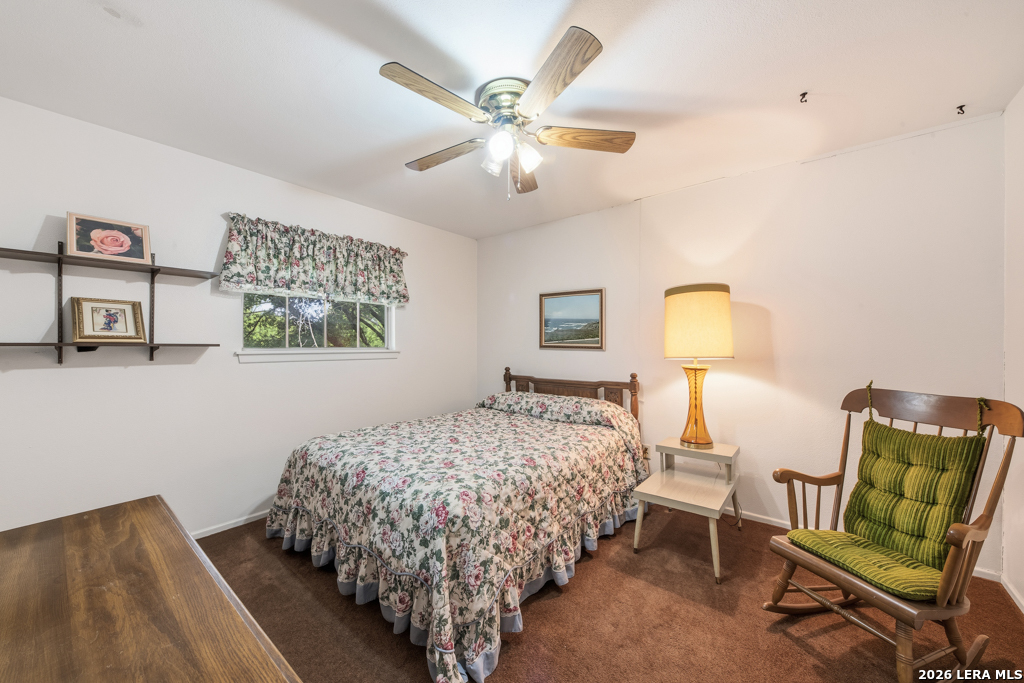 5827 Grass Hill Drive Leon Valley TX 78238