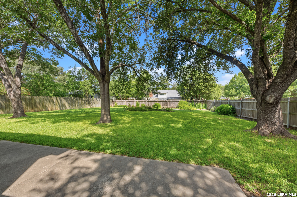 5827 Grass Hill Drive Leon Valley TX 78238