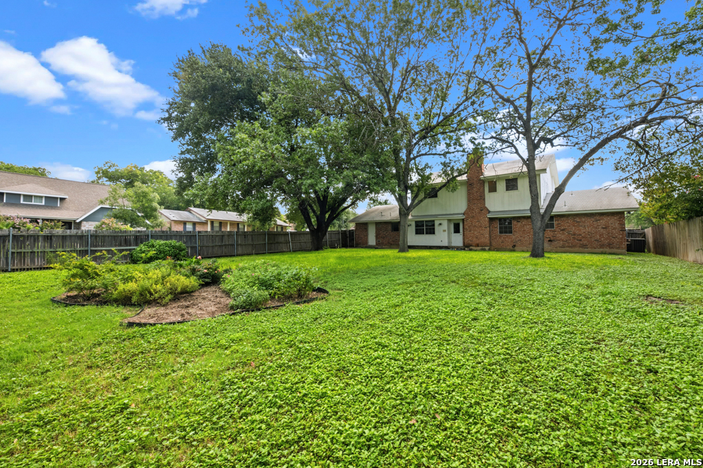 5827 Grass Hill Drive Leon Valley TX 78238