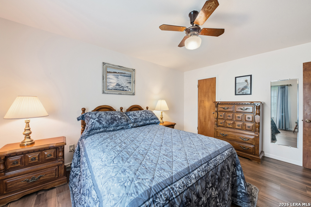 5827 Grass Hill Drive Leon Valley TX 78238
