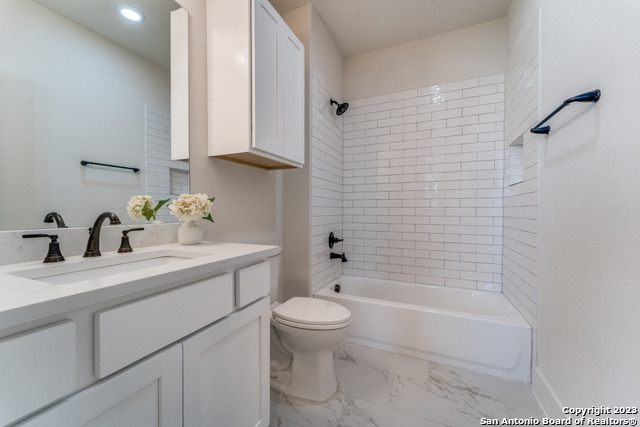 130 Frank Jones Blanco TX 78606