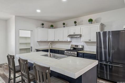 562 Kendalia Avenue San Antonio TX 78221