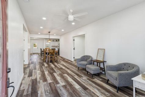 562 Kendalia Avenue San Antonio TX 78221