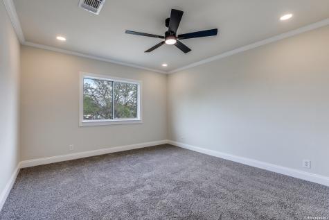11963 Adriana Maria San Antonio TX 78253