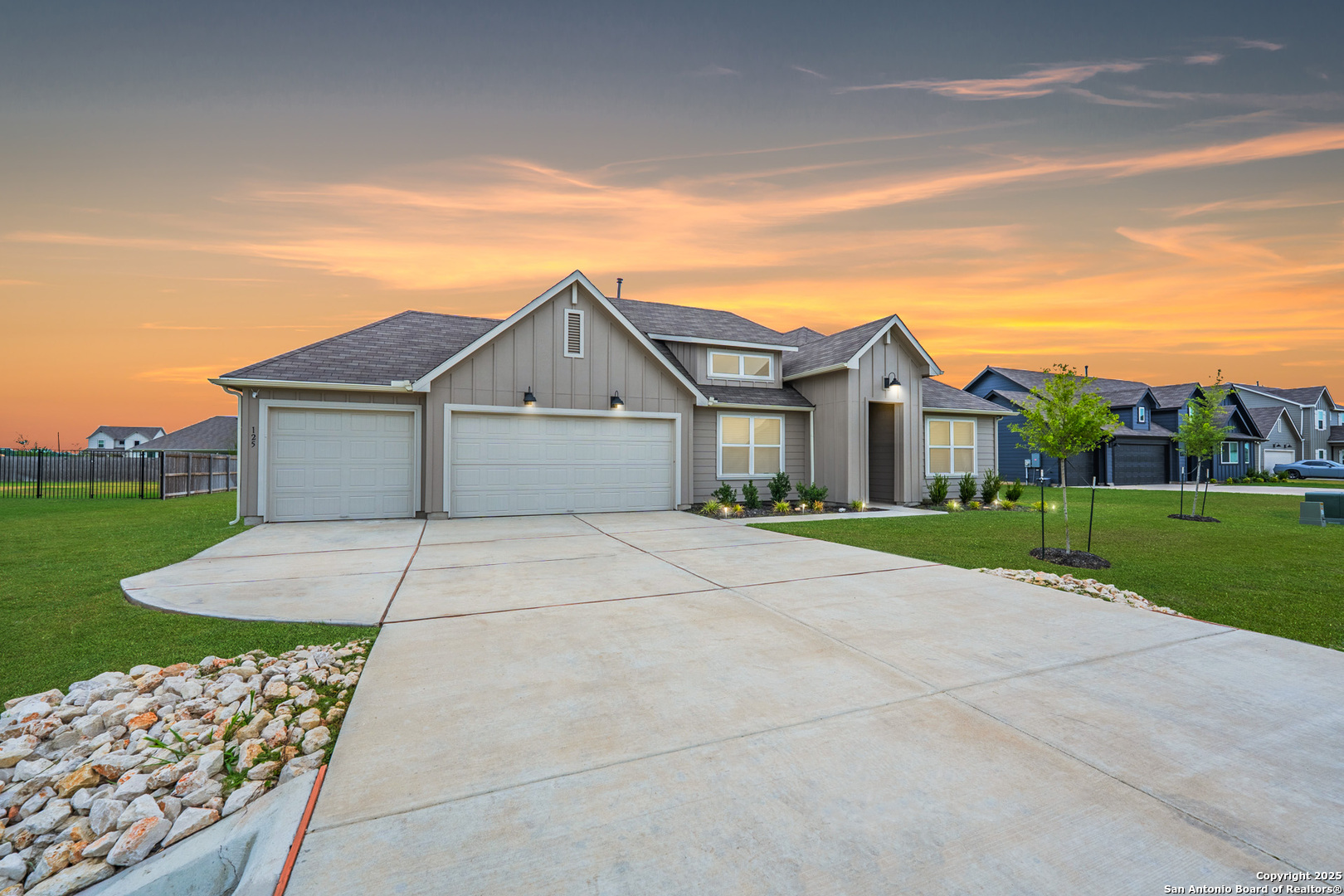 125 Nicks Cove Lockhart TX 78644