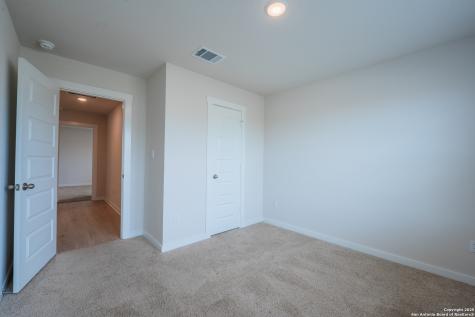 125 Nicks Cove Lockhart TX 78644