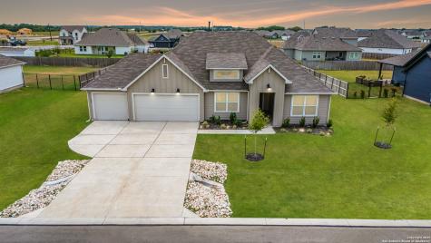 125 Nicks Cove Lockhart TX 78644