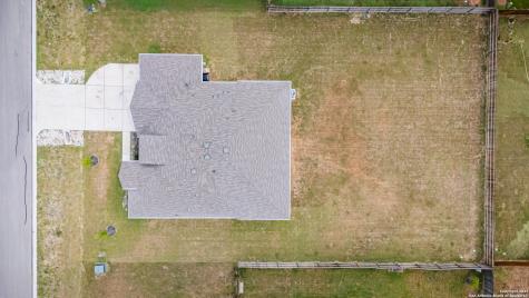 125 Nicks Cove Lockhart TX 78644