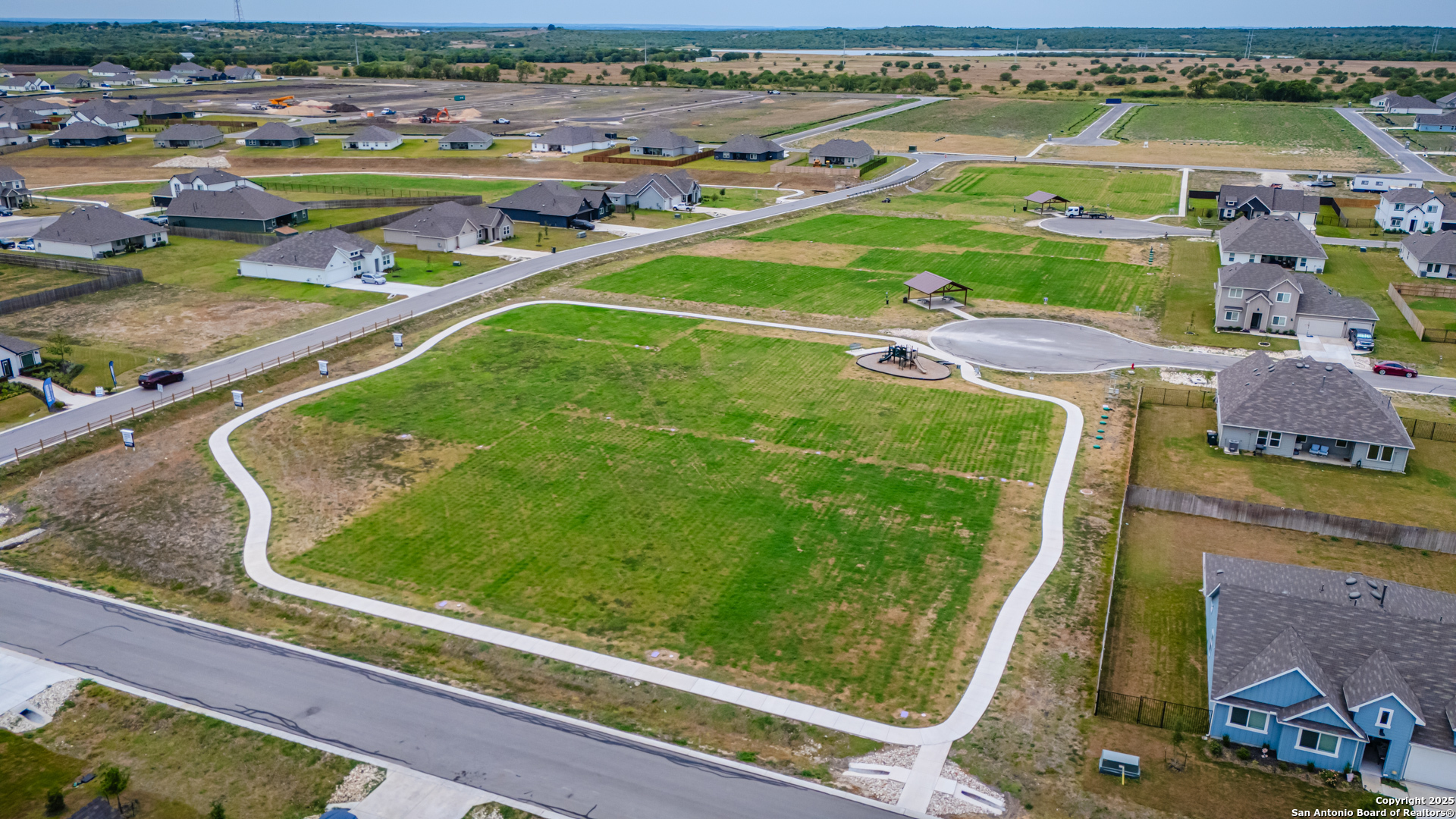 125 Nicks Cove Lockhart TX 78644