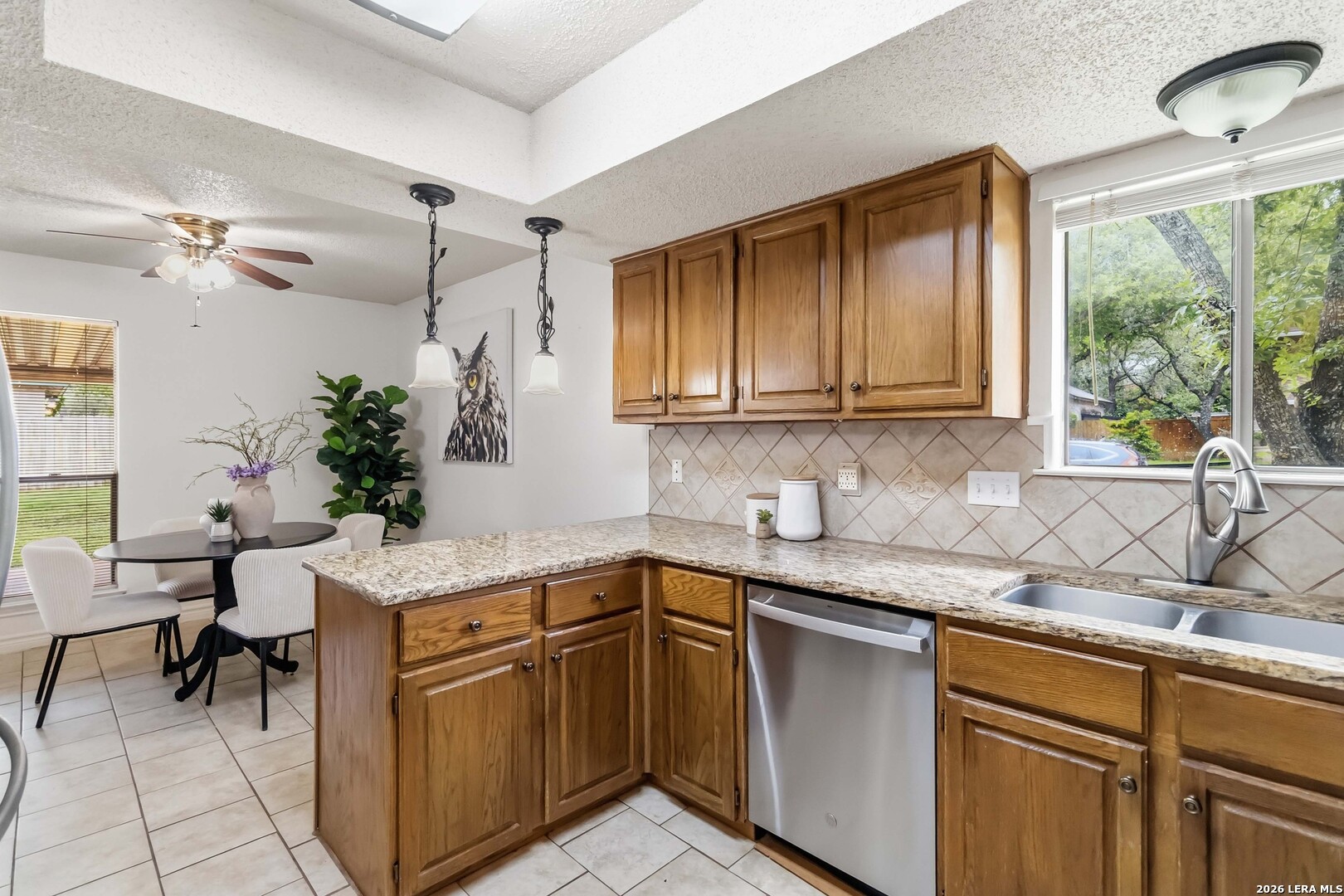 7729 Benbrook San Antonio TX 78250