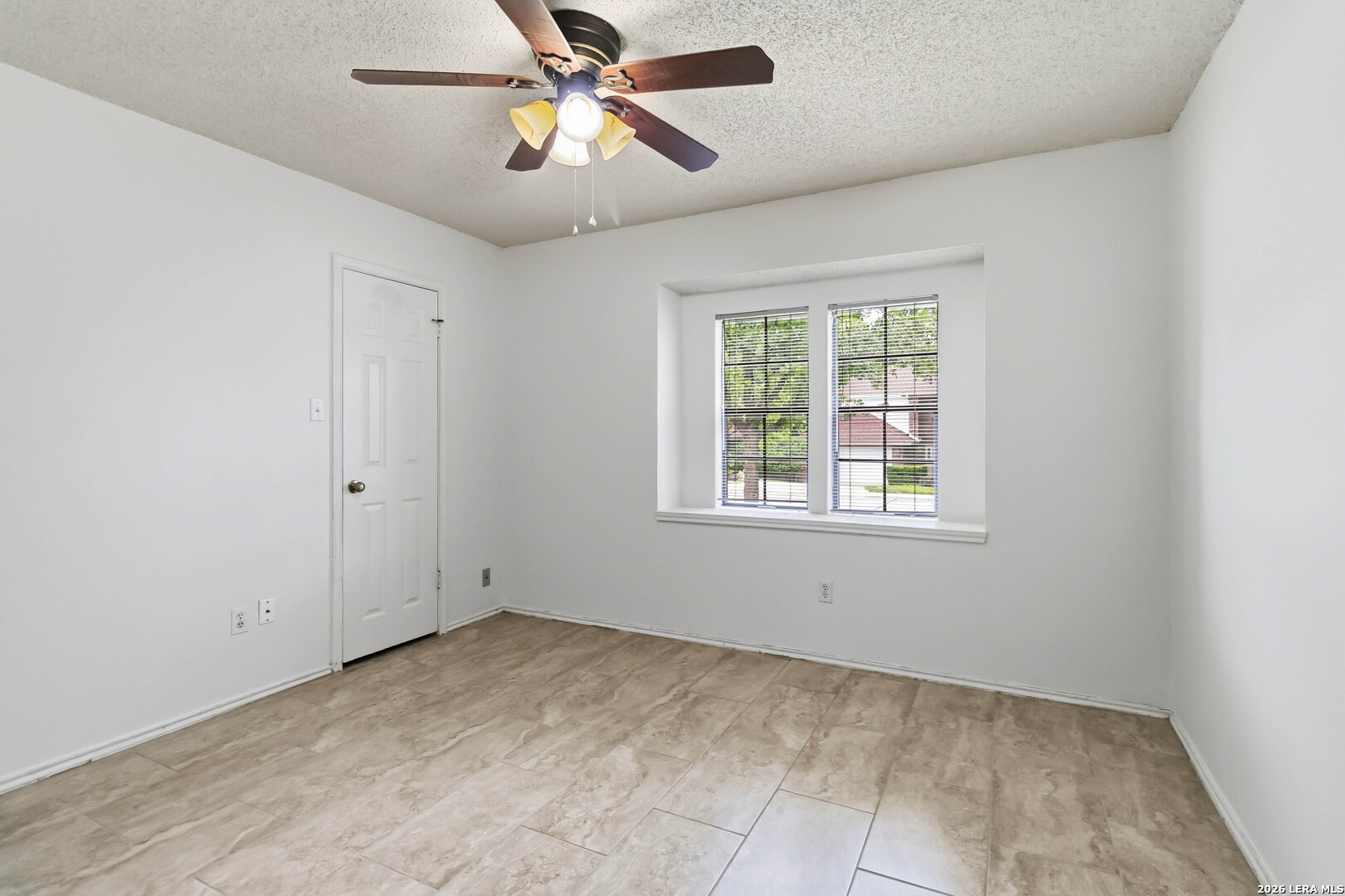 7729 Benbrook San Antonio TX 78250