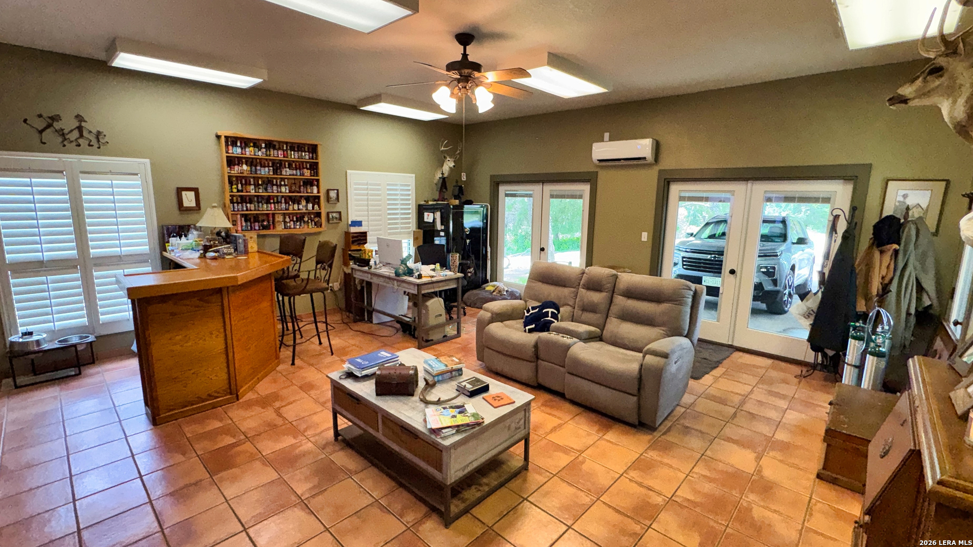 4065 N Cypress Creek Road Comfort TX 78013