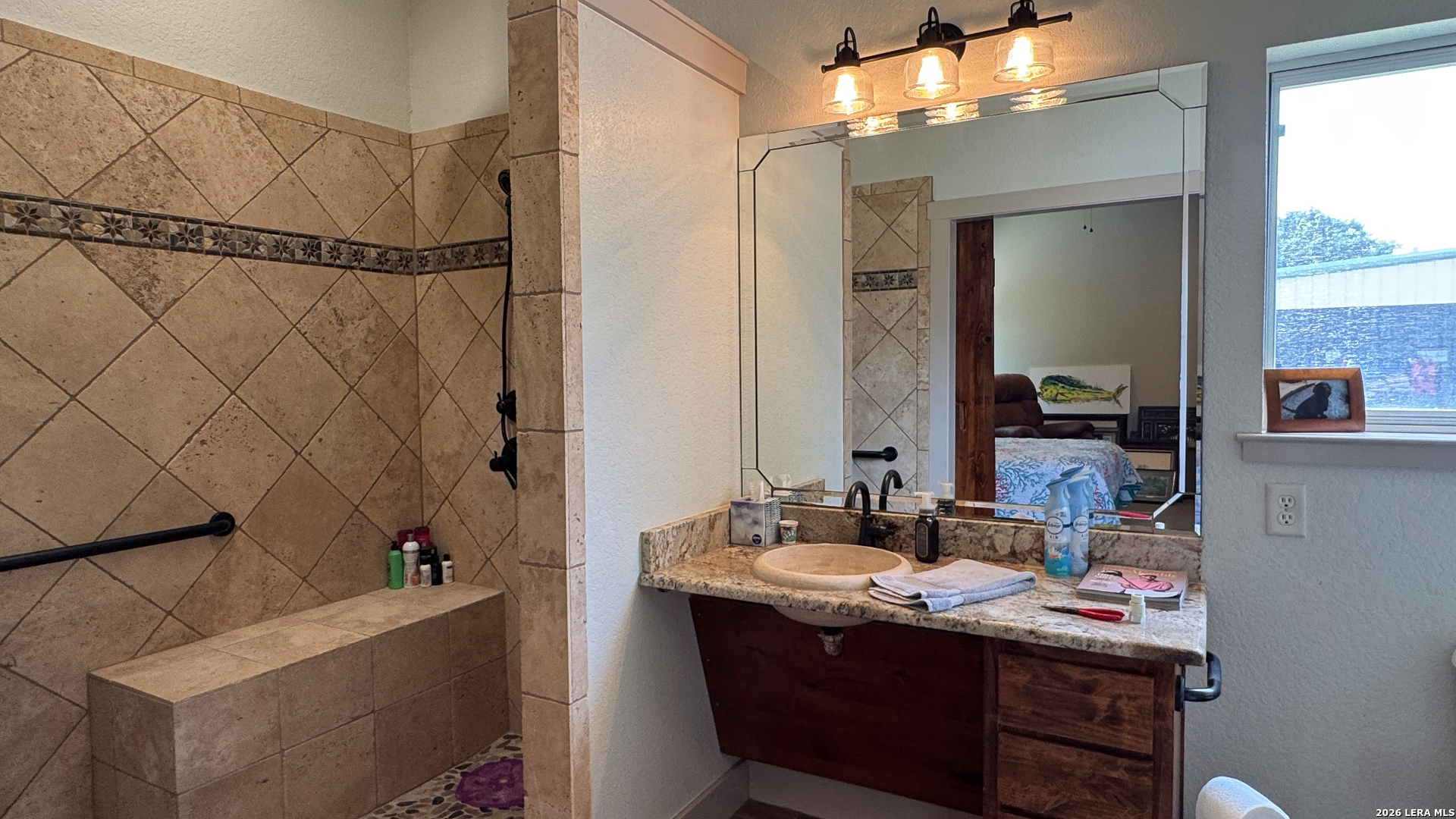 4065 N Cypress Creek Road Comfort TX 78013