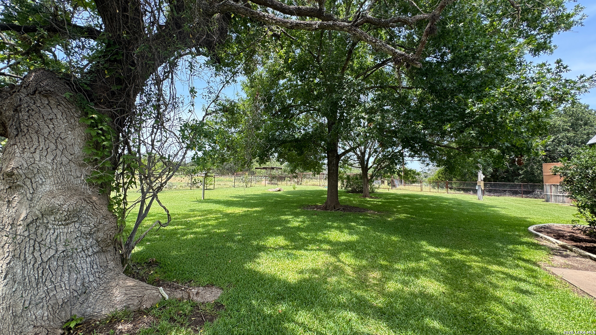4065 N Cypress Creek Road Comfort TX 78013