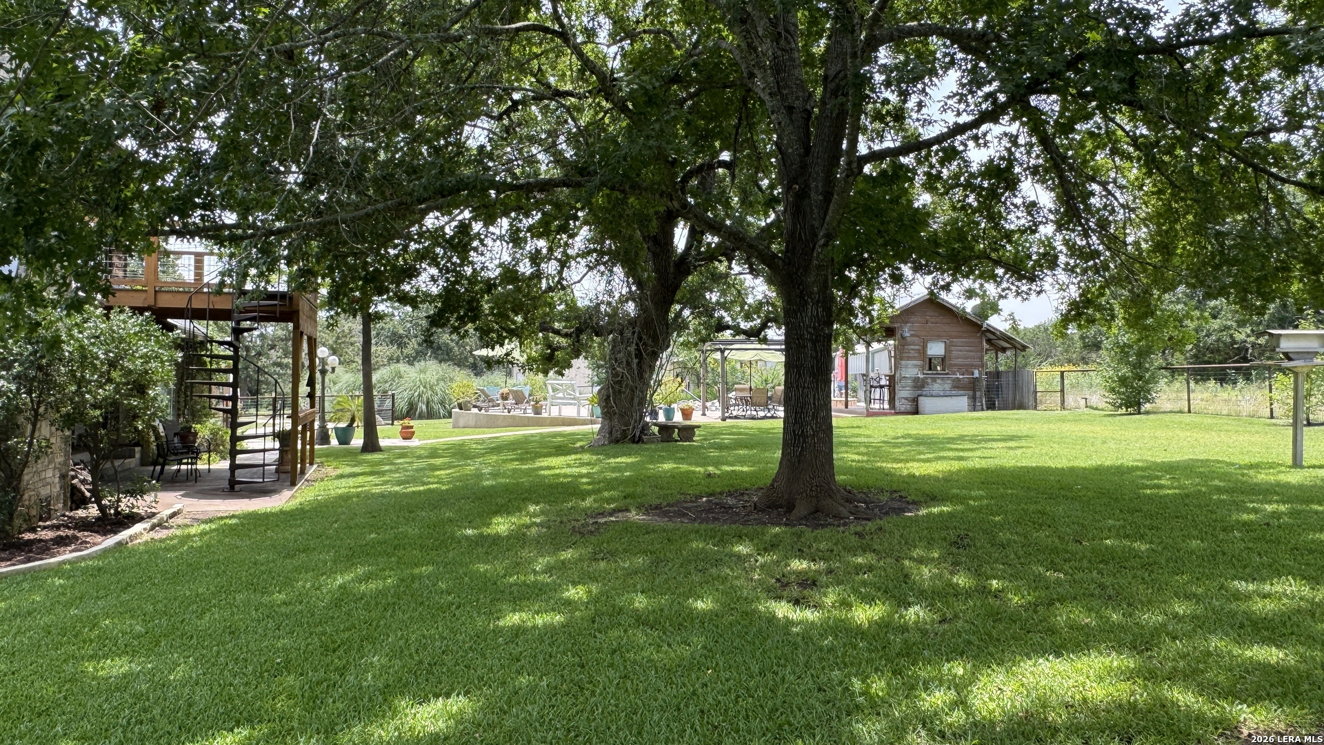 4065 N Cypress Creek Road Comfort TX 78013