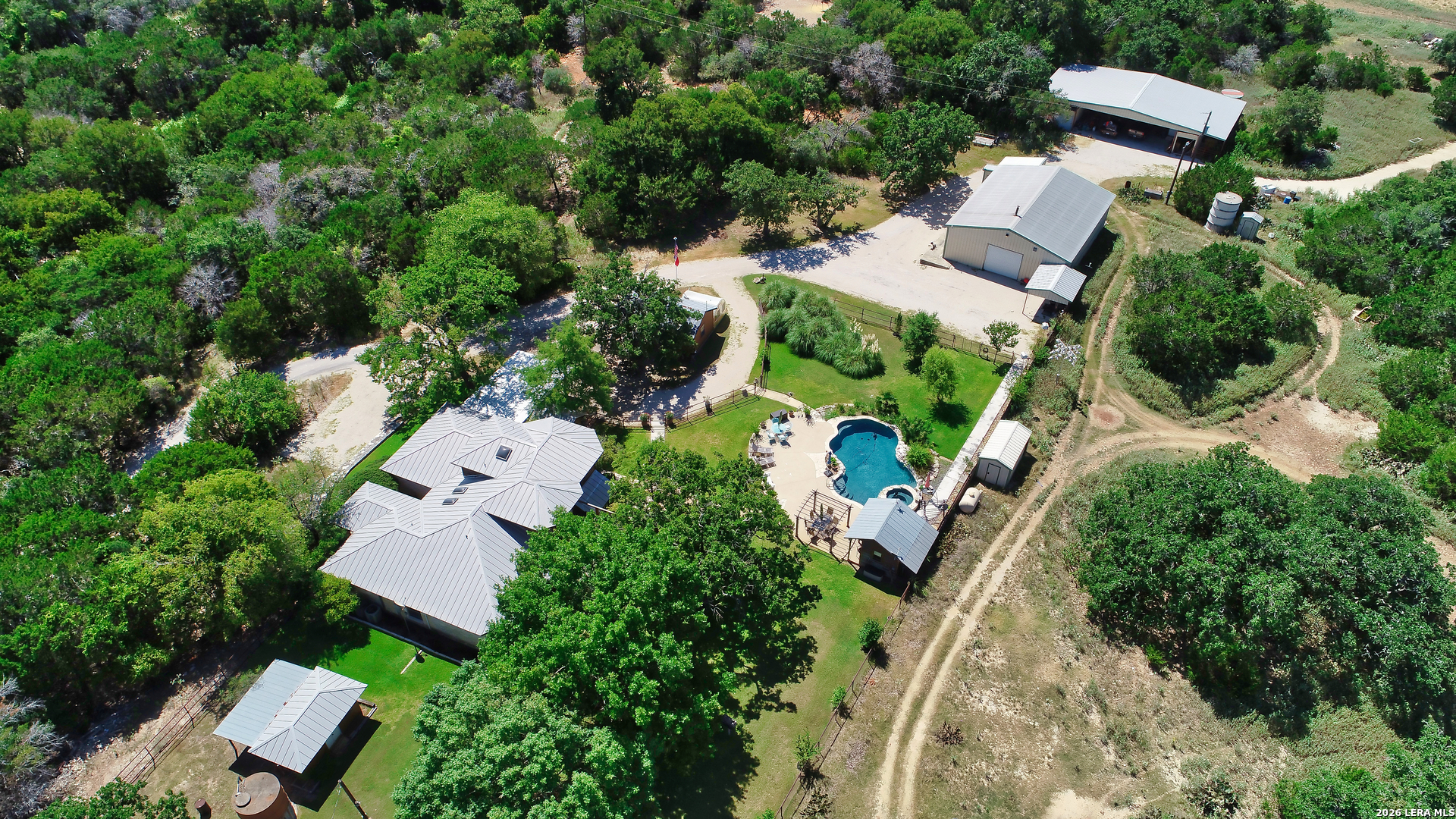 4065 N Cypress Creek Road Comfort TX 78013