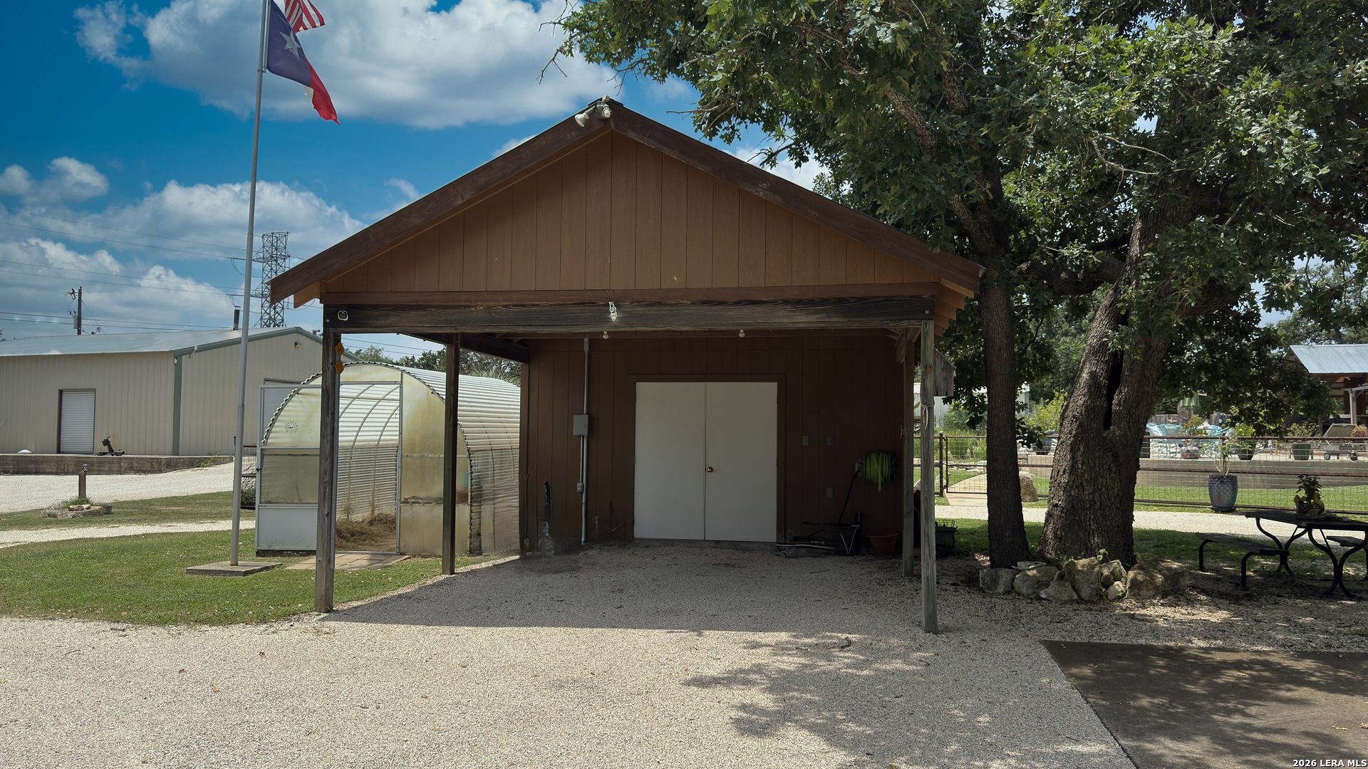 4065 N Cypress Creek Road Comfort TX 78013