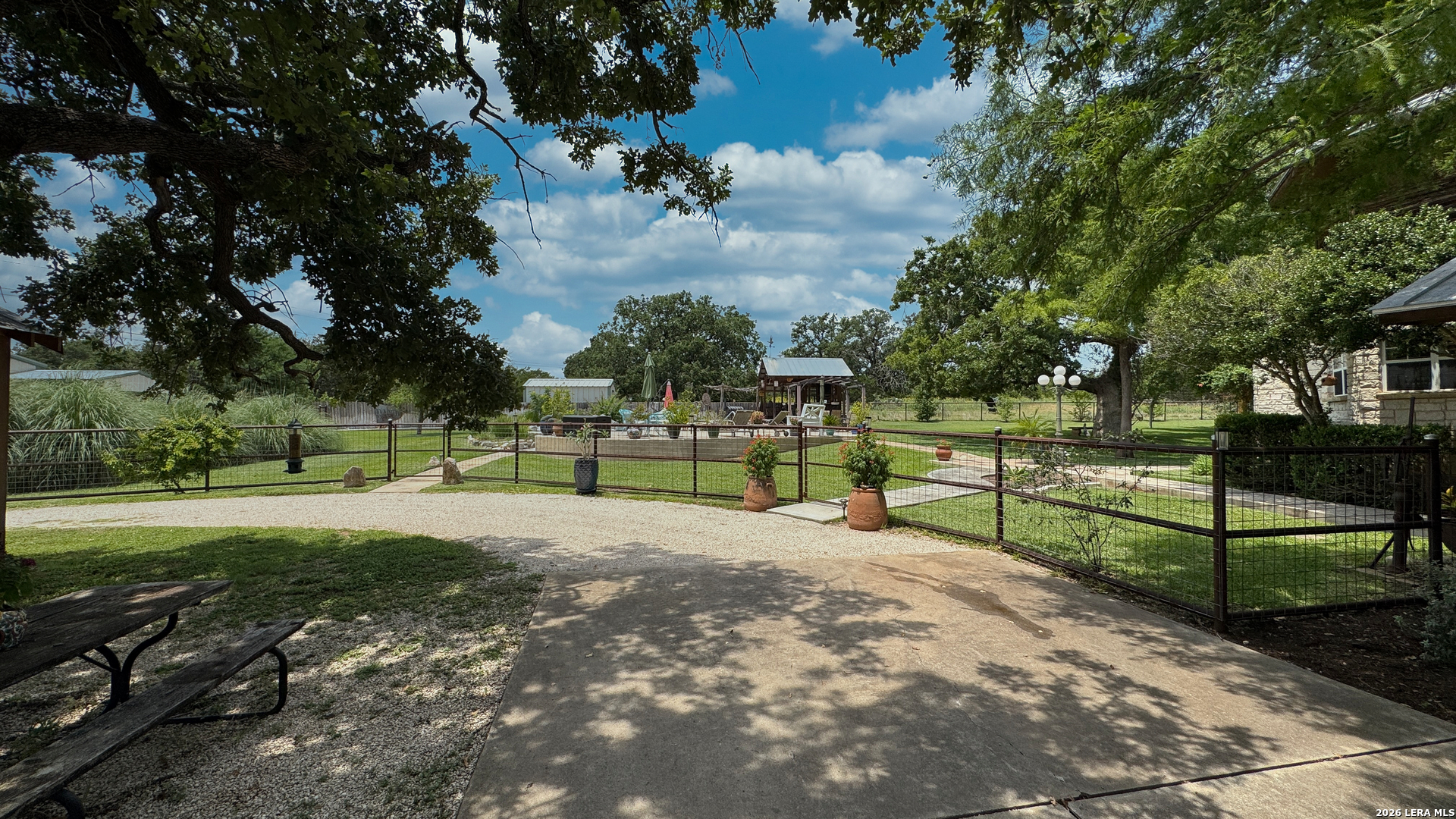 4065 N Cypress Creek Road Comfort TX 78013