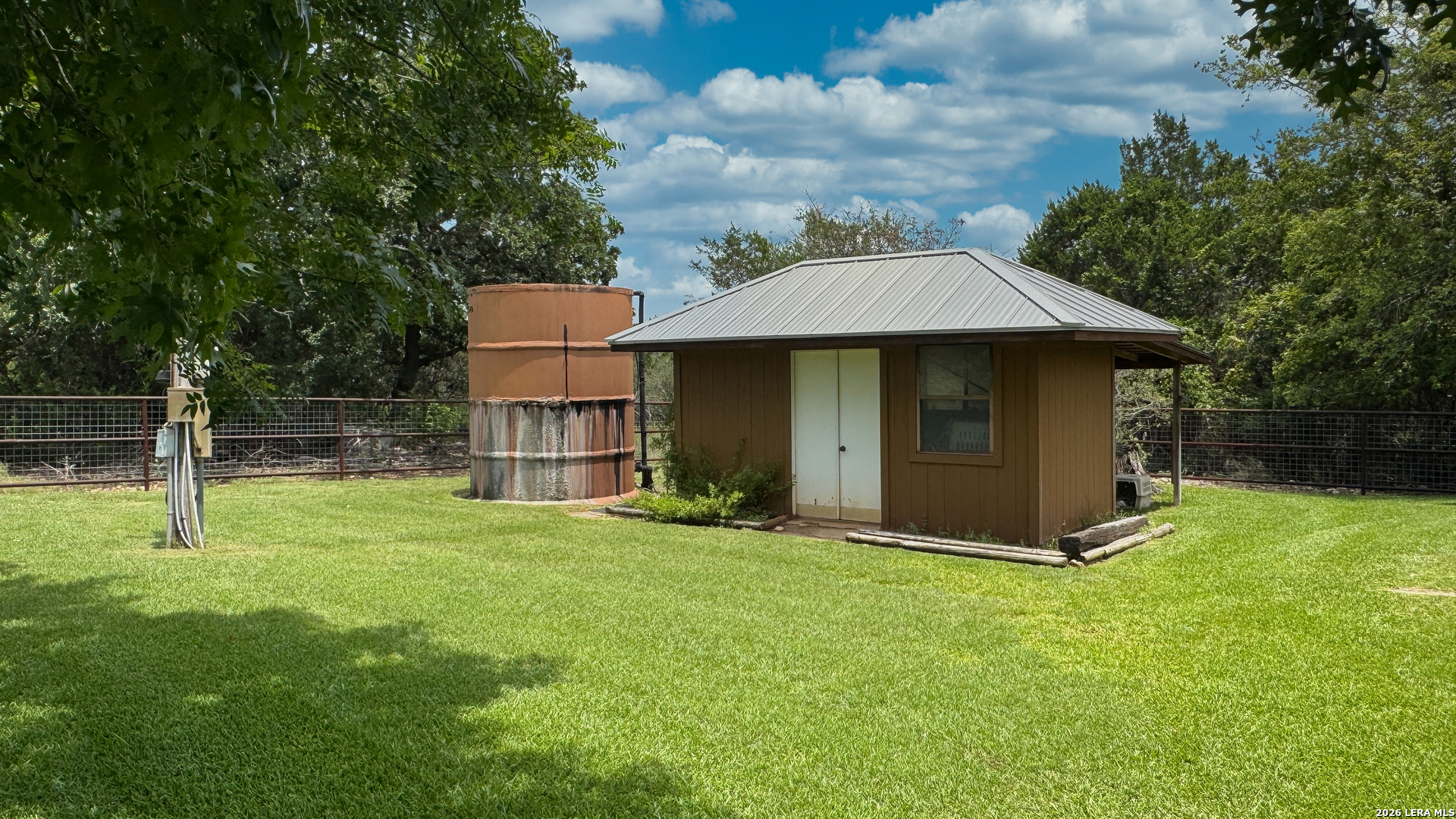 4065 N Cypress Creek Road Comfort TX 78013