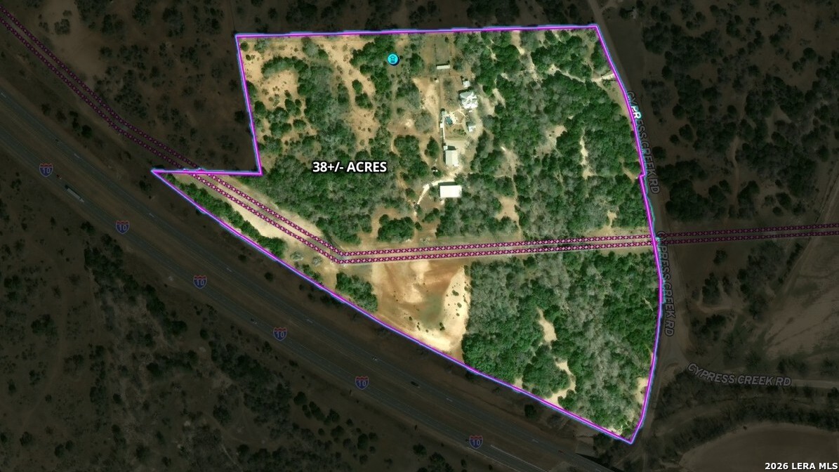 4065 N Cypress Creek Road Comfort TX 78013