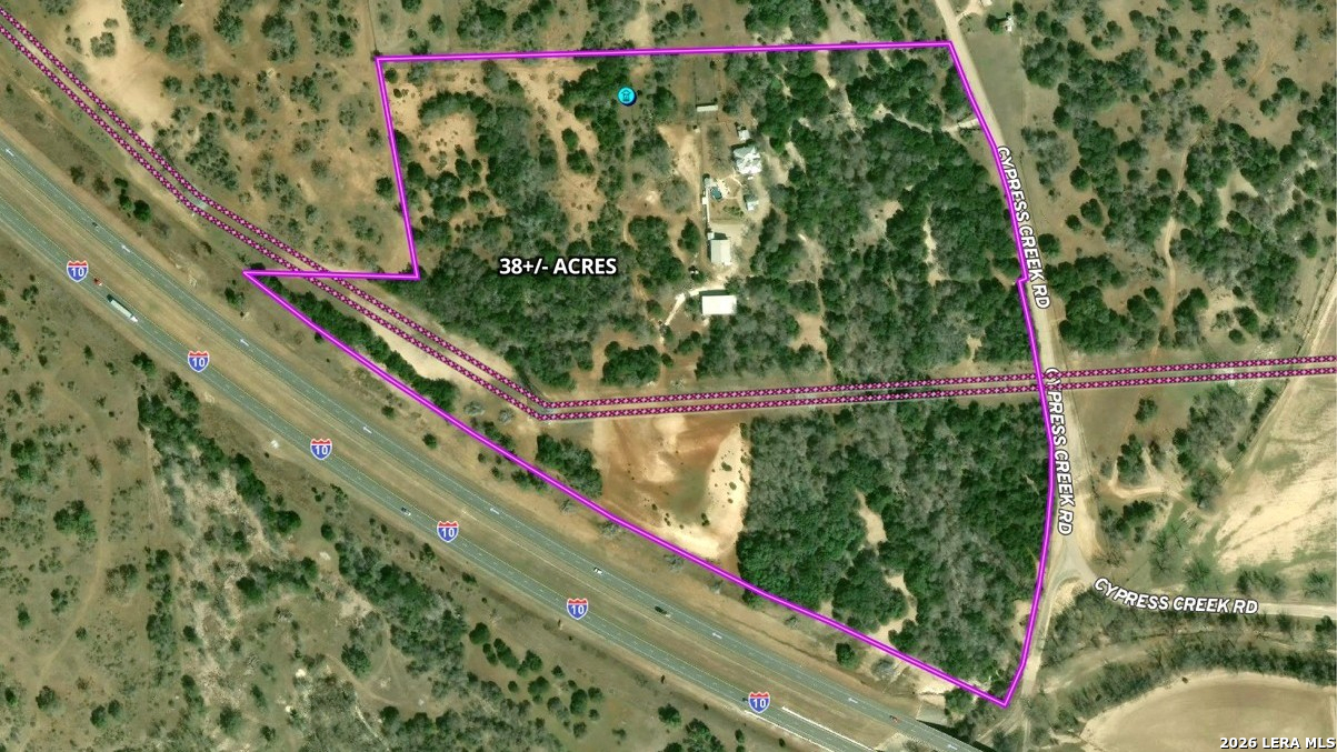 4065 N Cypress Creek Road Comfort TX 78013
