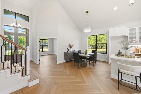 8228 Utopia Boulevard Selma TX 78154