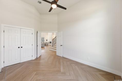 8228 Utopia Boulevard Selma TX 78154