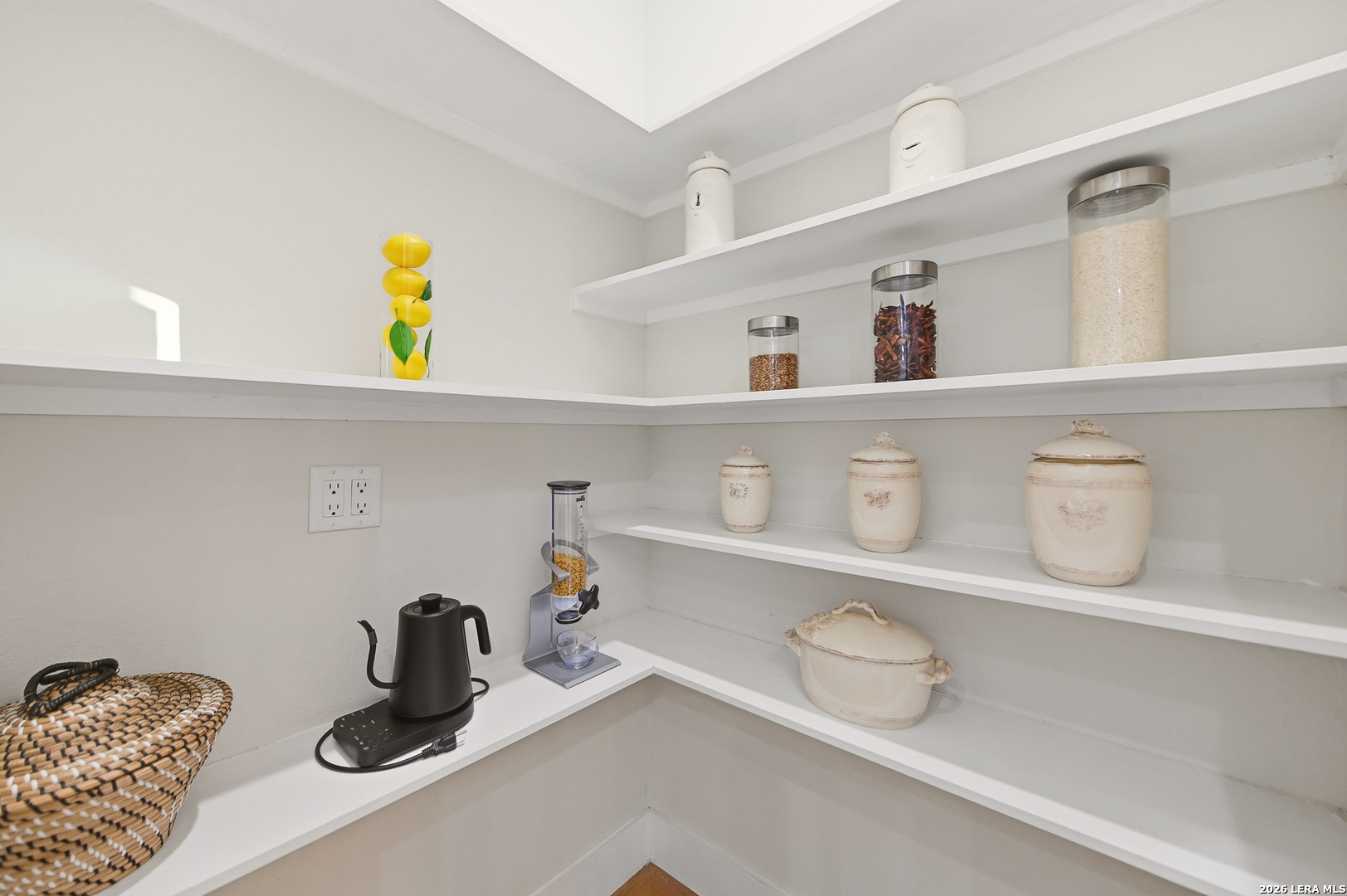 8228 Utopia Boulevard Selma TX 78154