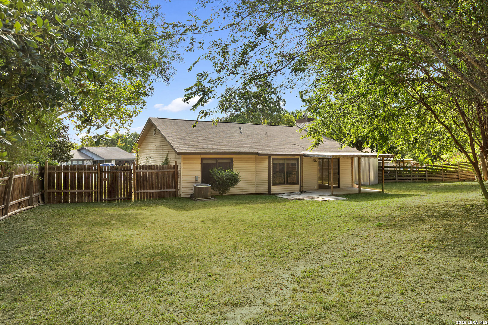 9749 Misty Ash Drive Converse TX 78109