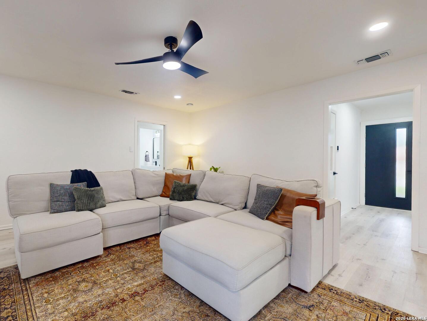 215 Trafalgar Road San Antonio TX 78216